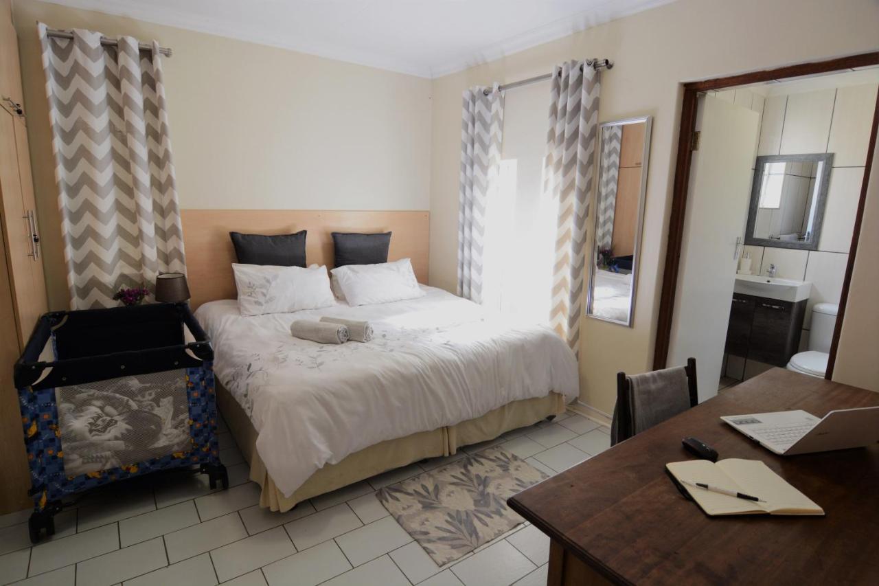 Pta East Guest House Pretoria-Noord Kültér fotó
